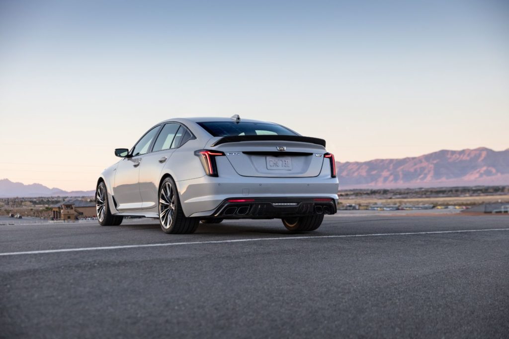 2022 Cadillac CT5 V Blackwing 2