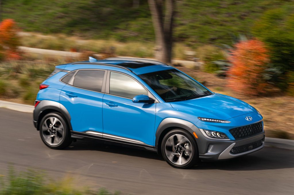 2022 Hyundai Kona Limited 3