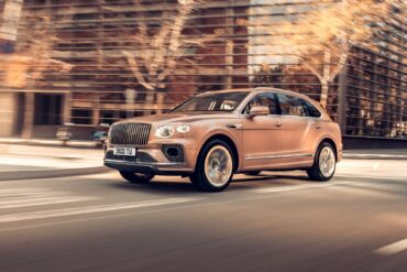 2023 Bentley Bentayga Extended Wheelbase 10