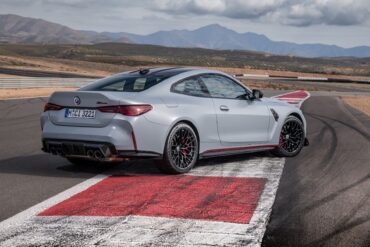 2023 BMW M4 CSL 22