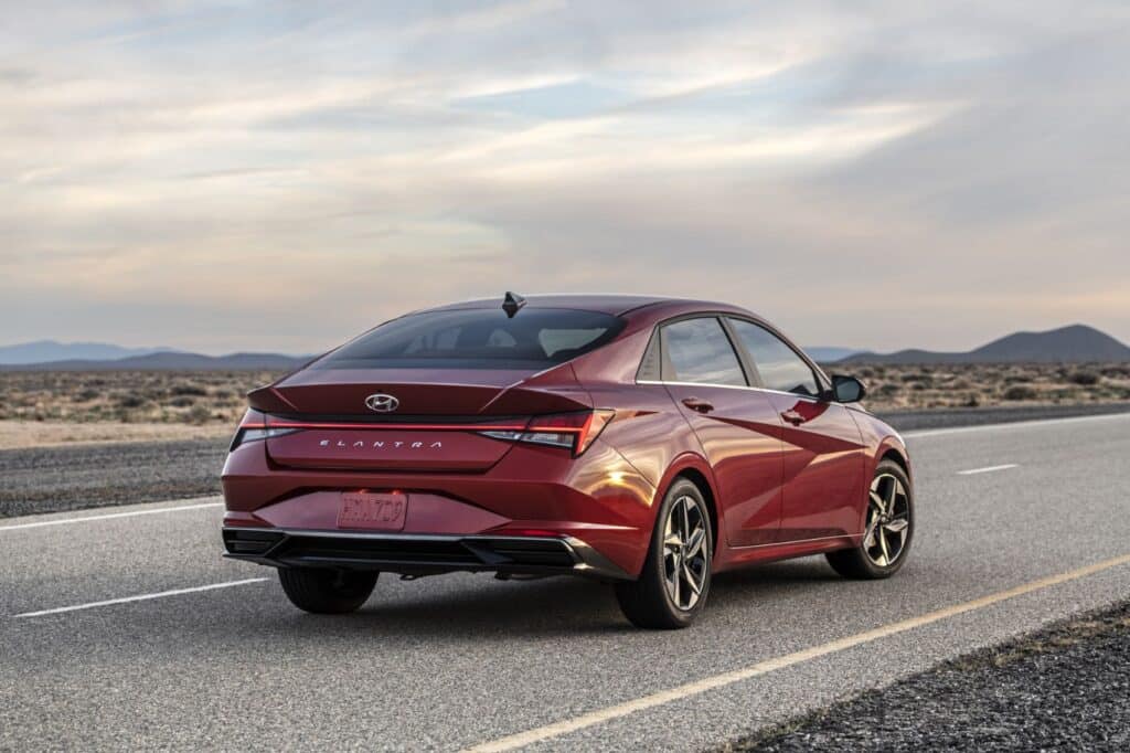 2023 Hyundai Elantra 9