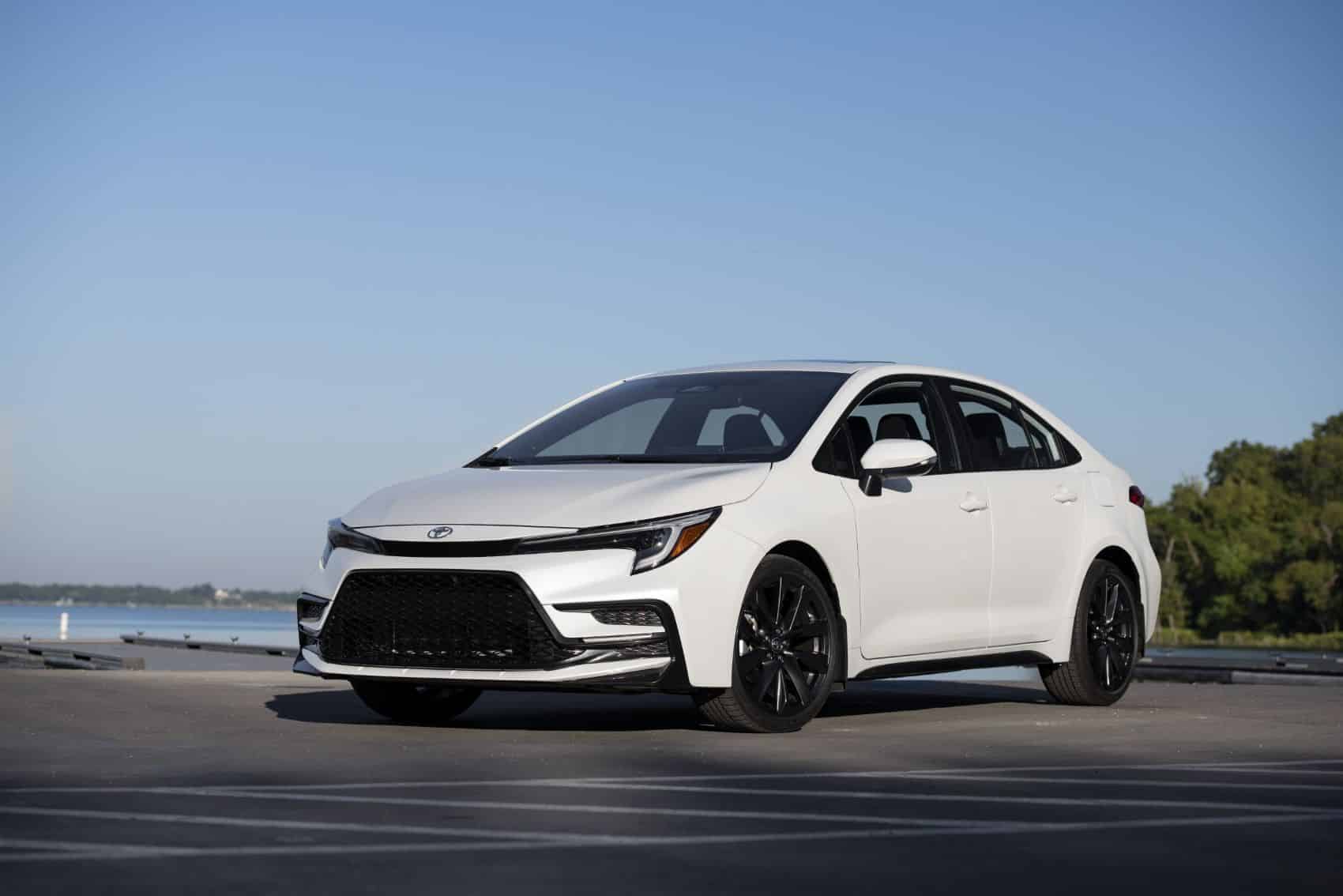 2023 Toyota Corolla (9)