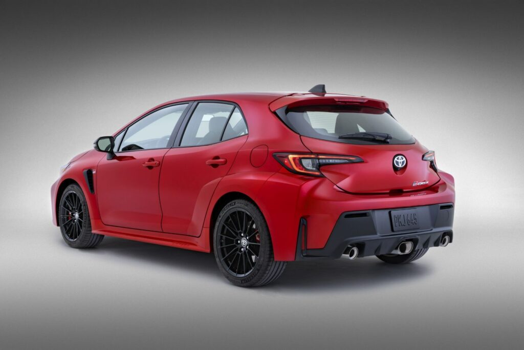 2023 Toyota GR Corolla 11