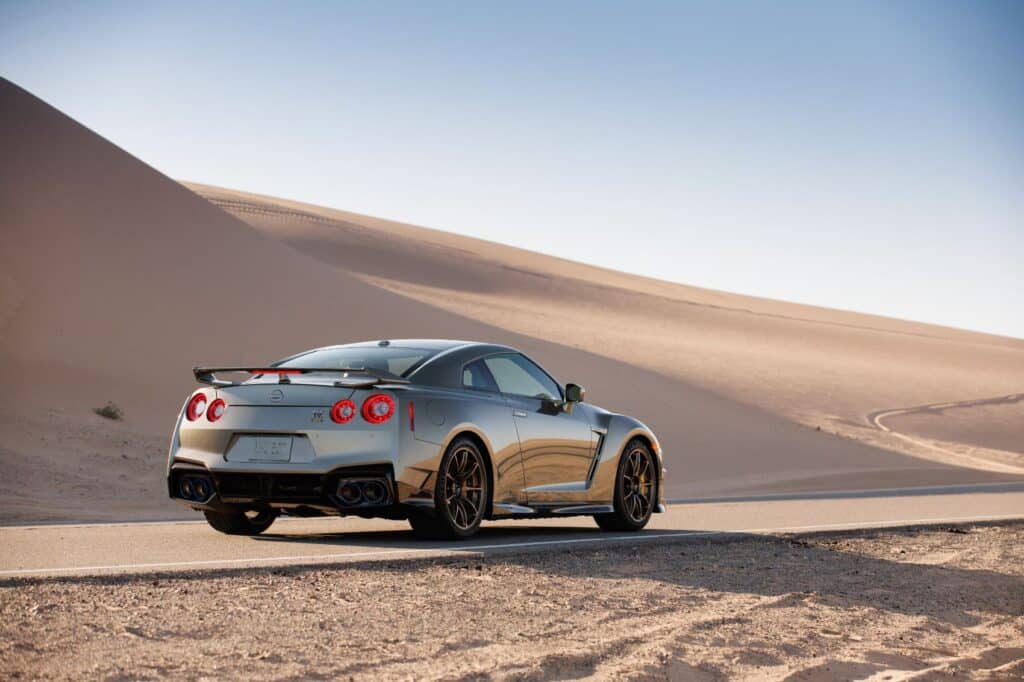 2024 Nissan GT R 6