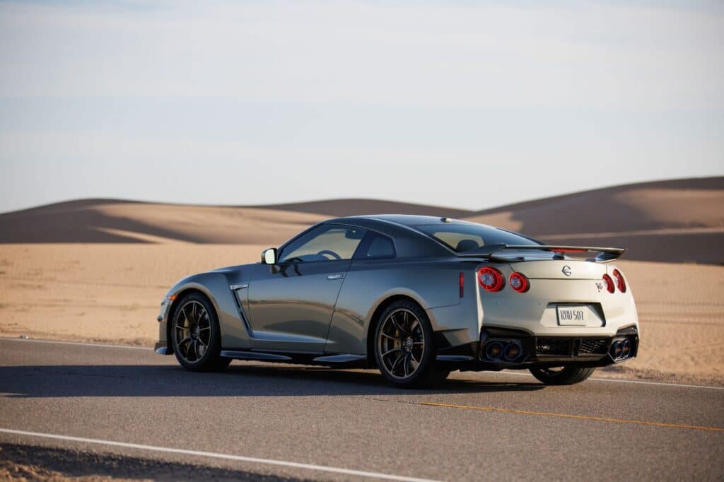 2024 Nissan GT R 8