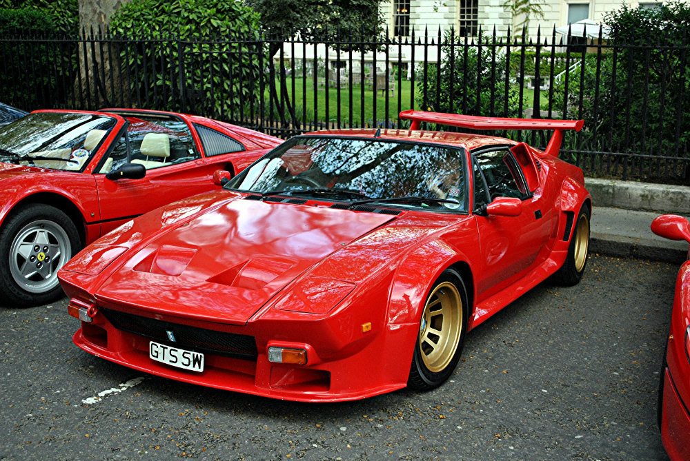 De Tomaso Pantera GT5