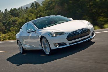 model s on road 1280x800 g