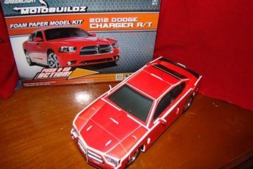 Motobuildz 2012 Dodge Charger RT